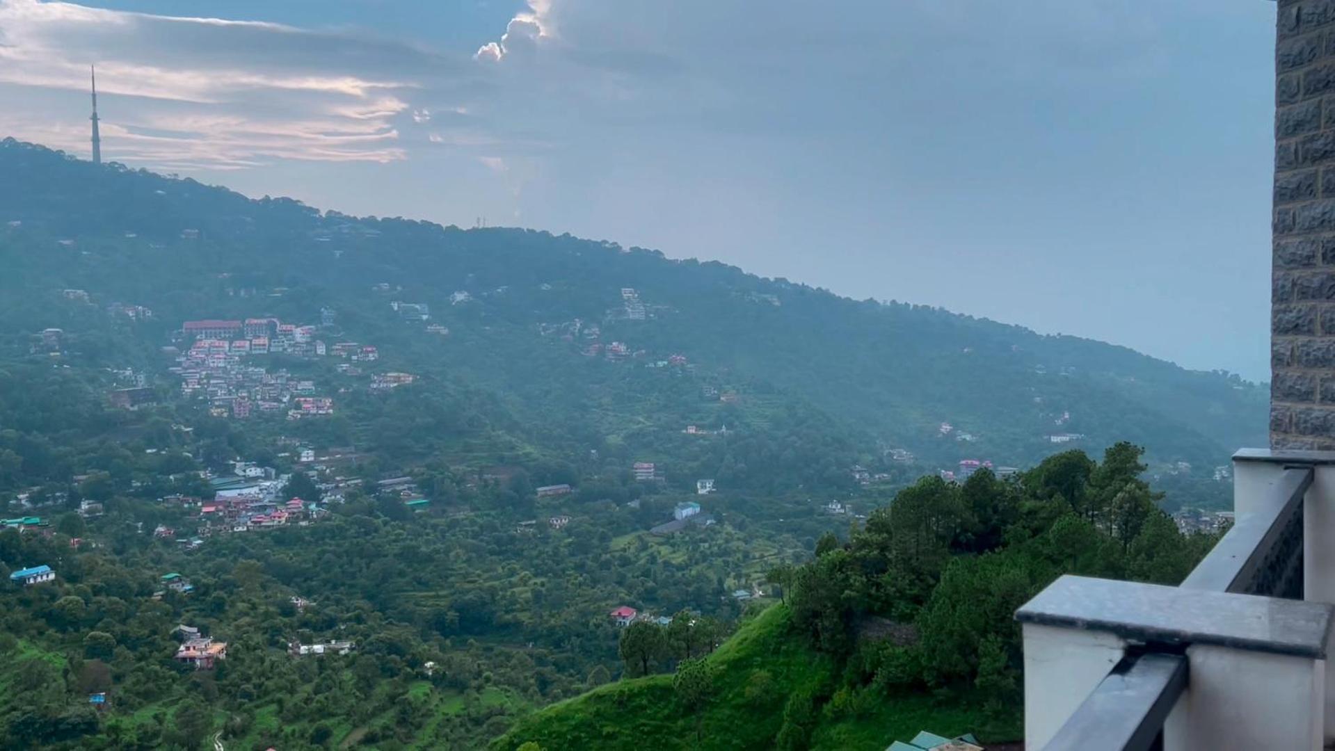 Rosetum Kasauli Hotel ภายนอก รูปภาพ