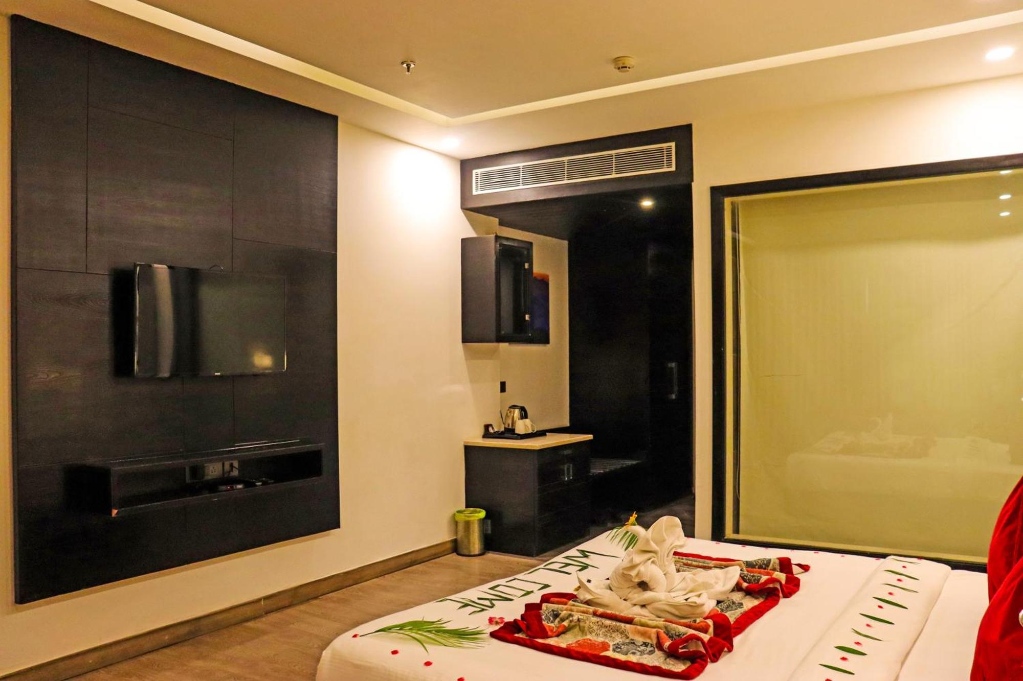 Rosetum Kasauli Hotel ภายนอก รูปภาพ