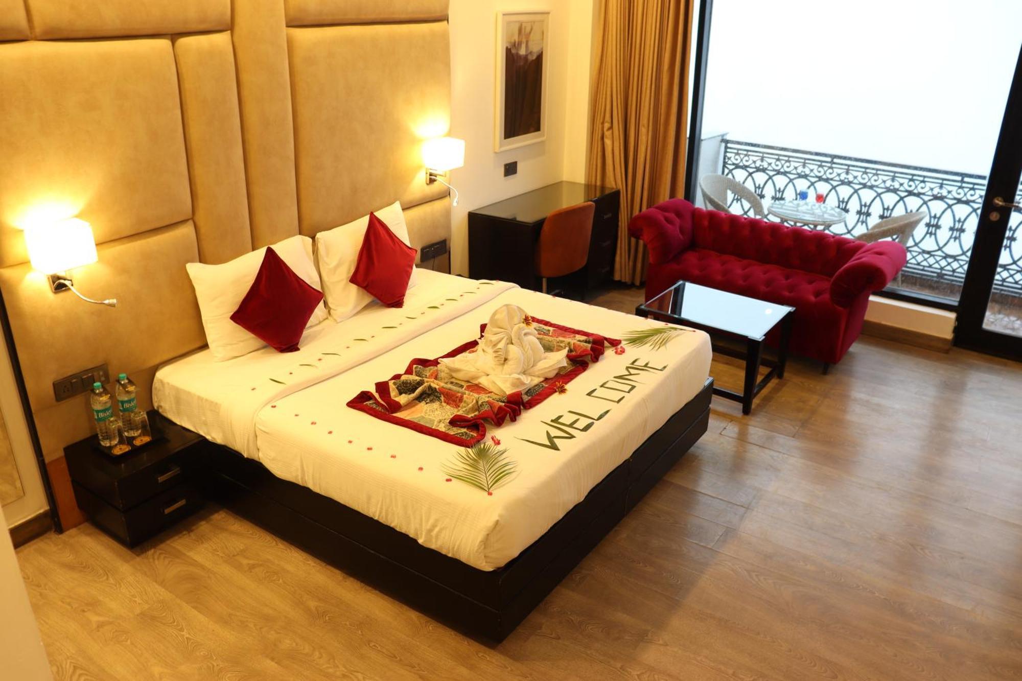 Rosetum Kasauli Hotel ภายนอก รูปภาพ